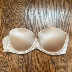 Strapless push up bra